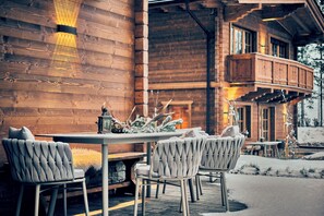 Front of property - Sissi s green Chalets (Leutasch)