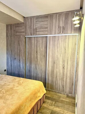 1 habitación, wifi y ropa de cama 