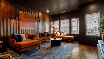 TV connectée, jeux vidéo