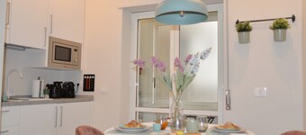 Luxury Central Apartment near the port [Corso Marconi Boutique Apartment]