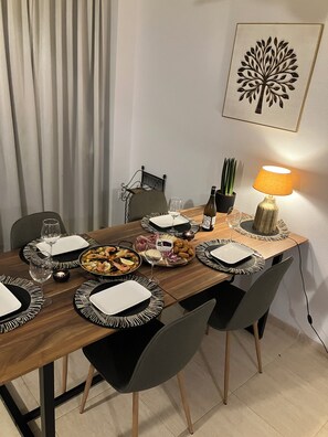 Dineren