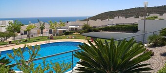 Apartamento con Piscina y Terraza - Ideal Familia