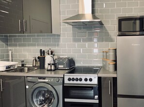 Kühlschrank, Toaster