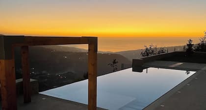 Shmees Luxury Cabin