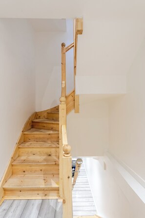 Interior - Luxury One Bedroom Apartment Near Central London - Tower of London (London)