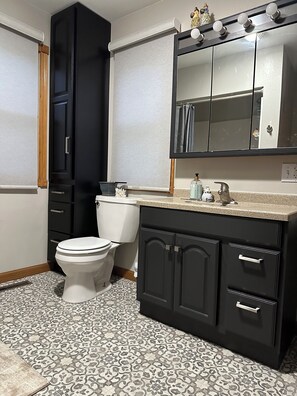 Hårføner, håndklær, såpe og sjampo