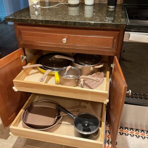 Private kitchen - Glebe Creek waterfront home with dock, kayaks, SUP, & lifejackets (Hague)