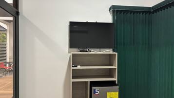 1 bedroom, free WiFi