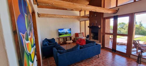 Peaceful Mountain Experience Coyote House