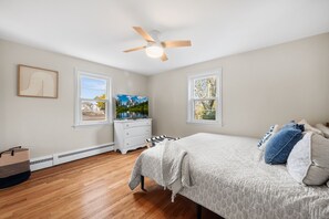 2 chambres, accès au Wi-Fi (inclus), literie fournie