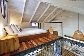 Deluxe Apartment, 1 King Bed