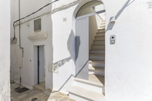 Property entrance - Bianca Fortezza by Wonderful Italy (Ostuni)