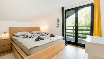 2 dormitorios, tabla de planchar con plancha, wifi gratis y ropa de cama