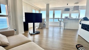 Smart-tv, stereoanlæg