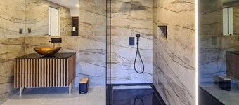Pet friendly home in Lubniewice with lake view