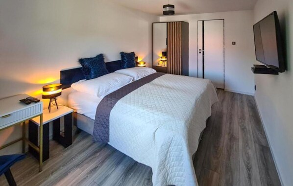 2 bedrooms, free WiFi, bed sheets