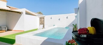 Gorgeous home in Villanueva del Rio y M