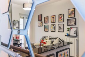 Interior detail - Il Rifugio del Viaggiatore (Turin)