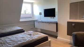 4 Schlafzimmer, Schreibtisch, kostenloses WLAN, Bettwäsche