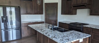 Appleton Country home with AC and Wifi