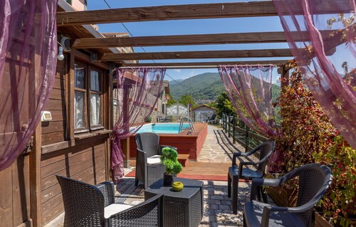 Stunning home in Fraz. Cogna, Piazza al