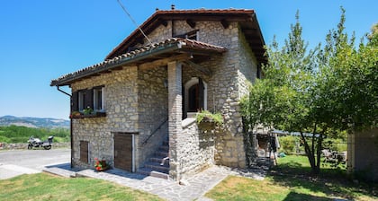 Beautiful apartment in Marzabotto