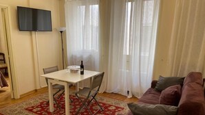 Unclassified image, 4 of 30, button - Suites in Rome 2 - Appartament (Rome)