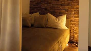 3 habitaciones, escritorio, tabla de planchar con plancha y wifi gratis