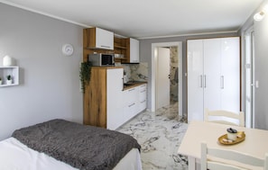 4 Schlafzimmer, Zimmersafe, Reisekinderbett, kostenloses WLAN
