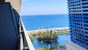 Basic Studio, Sea Facing | Terrace/patio