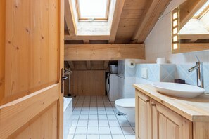 Douche, serviettes fournies