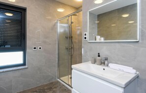 Dusche, Haartrockner