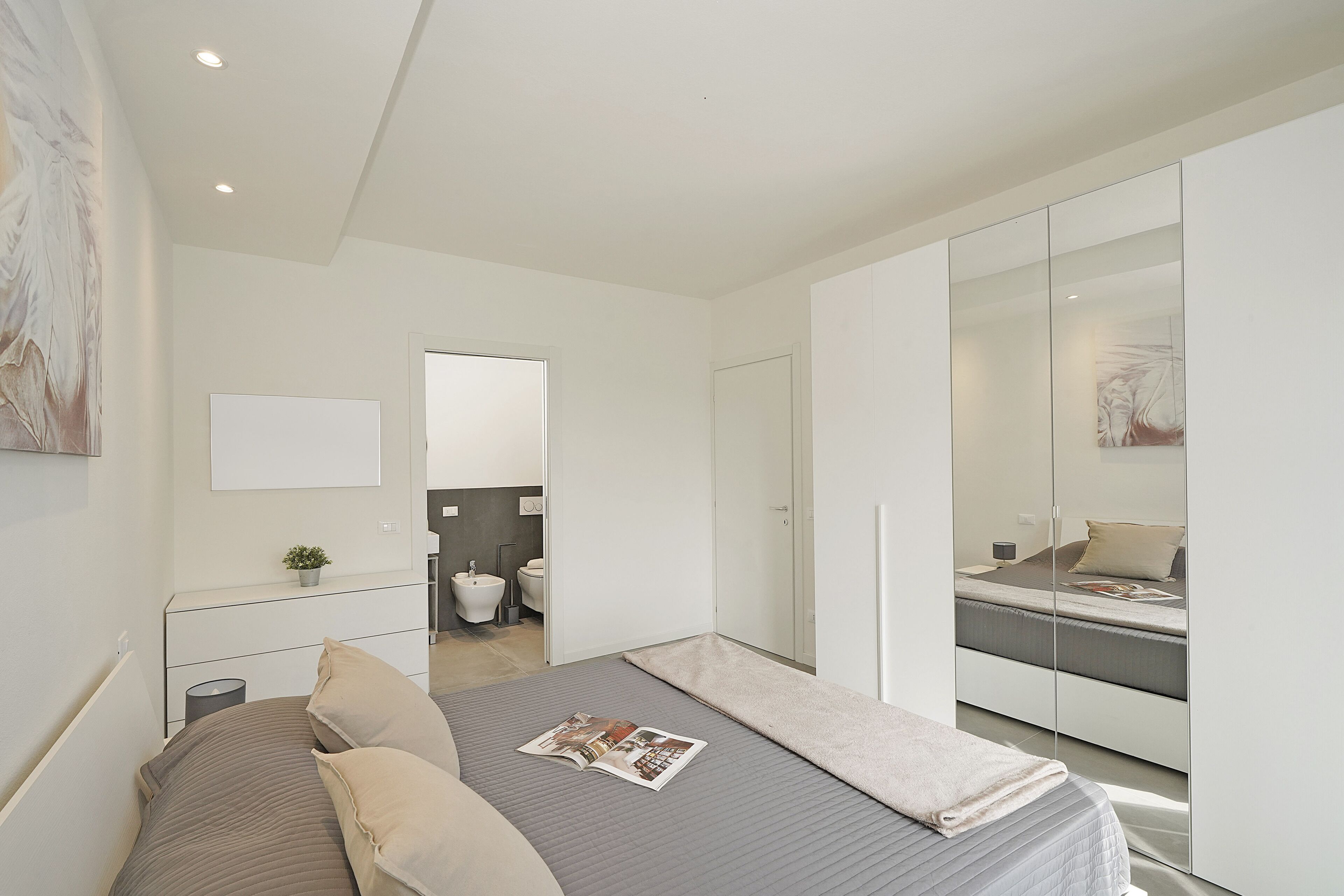 公寓, 露台 | 2 間睡房、熨斗/熨衫板、免費 Wi-Fi、床單