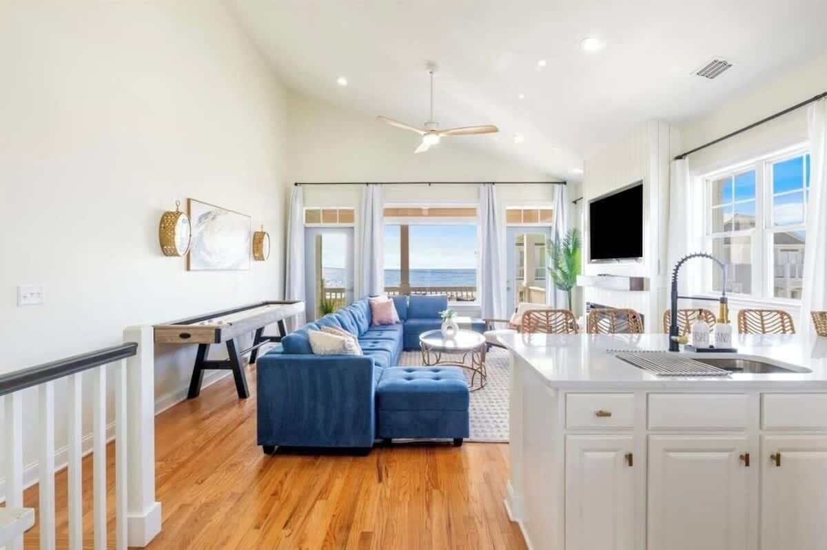 Smart TV, fireplace, video games, DVD player