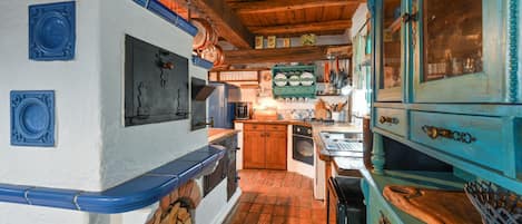 Réfrigérateur, four, plaque de cuisson, lave-vaisselle