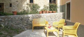 3 bedroom pet friendly home in Barga
