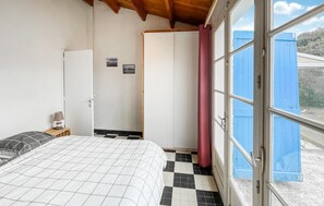 2 bedrooms, free WiFi