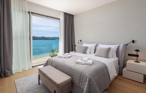 4 soverom, strykejern/-brett, reiseseng for barn og wi-fi (inkludert)