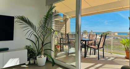 Oliva Retreat by the Sea