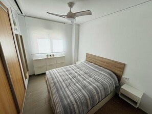 2 間臥室、熨斗/熨衣板、免費無線上網、床單