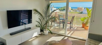 Oliva Retreat by the Sea