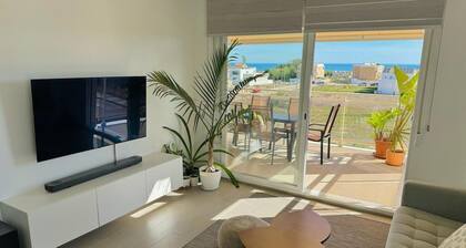 Oliva Retreat by the Sea