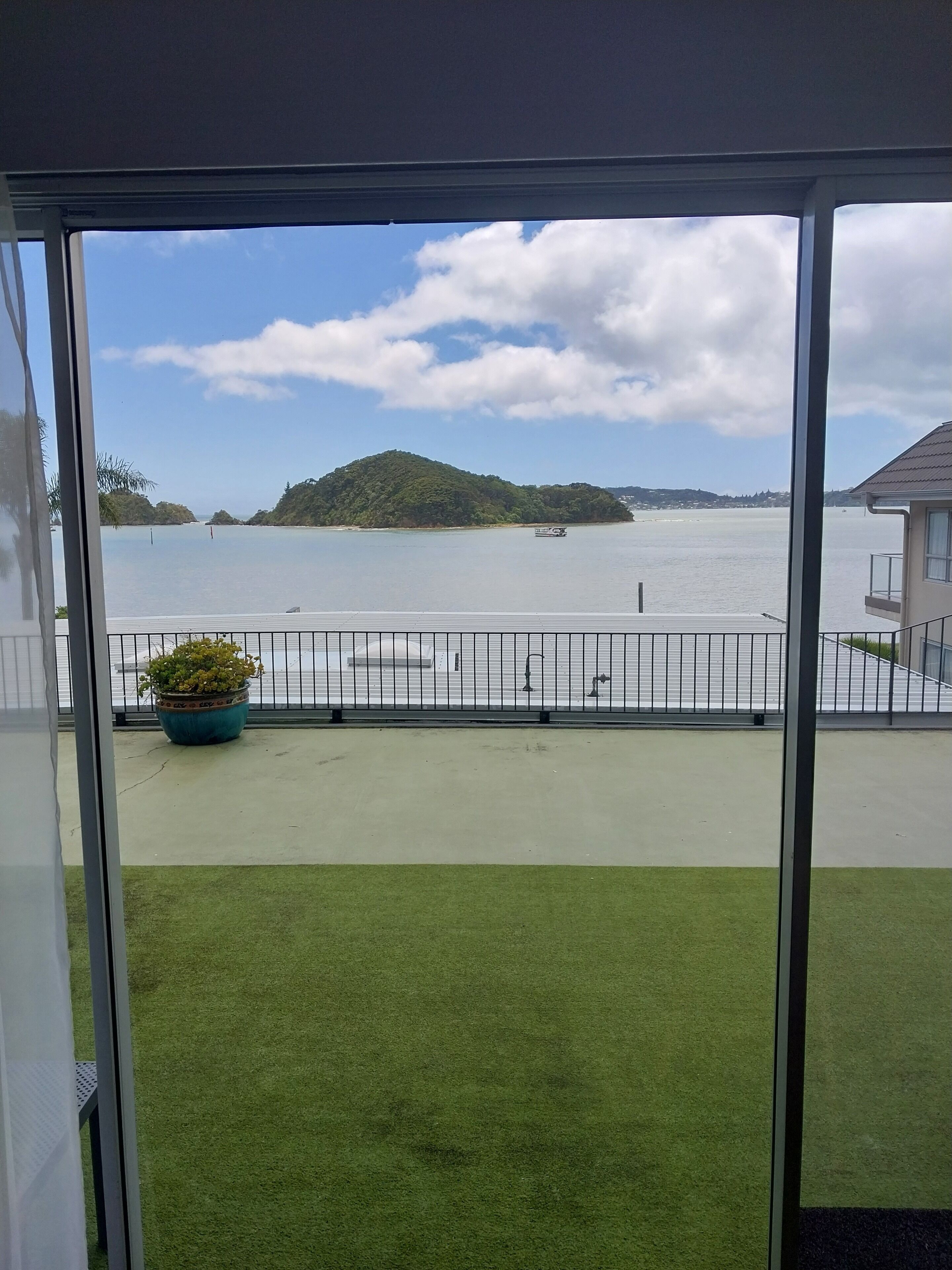 Apartment, Bay View