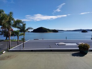 Iron/ironing board, free WiFi, bed sheets - Bayview Motel (Paihia)