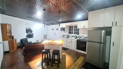 Timber & Tones Studio Near Maracas Waterfall and Morang River