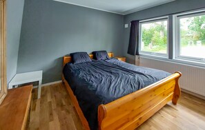 4 bedrooms, free WiFi