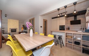 Dining - Nice home in Kozino with sauna (Kozino)