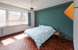 3 bedrooms, free WiFi, bed sheets - 3 bedroom nice apartment in Oostende (Oostende)