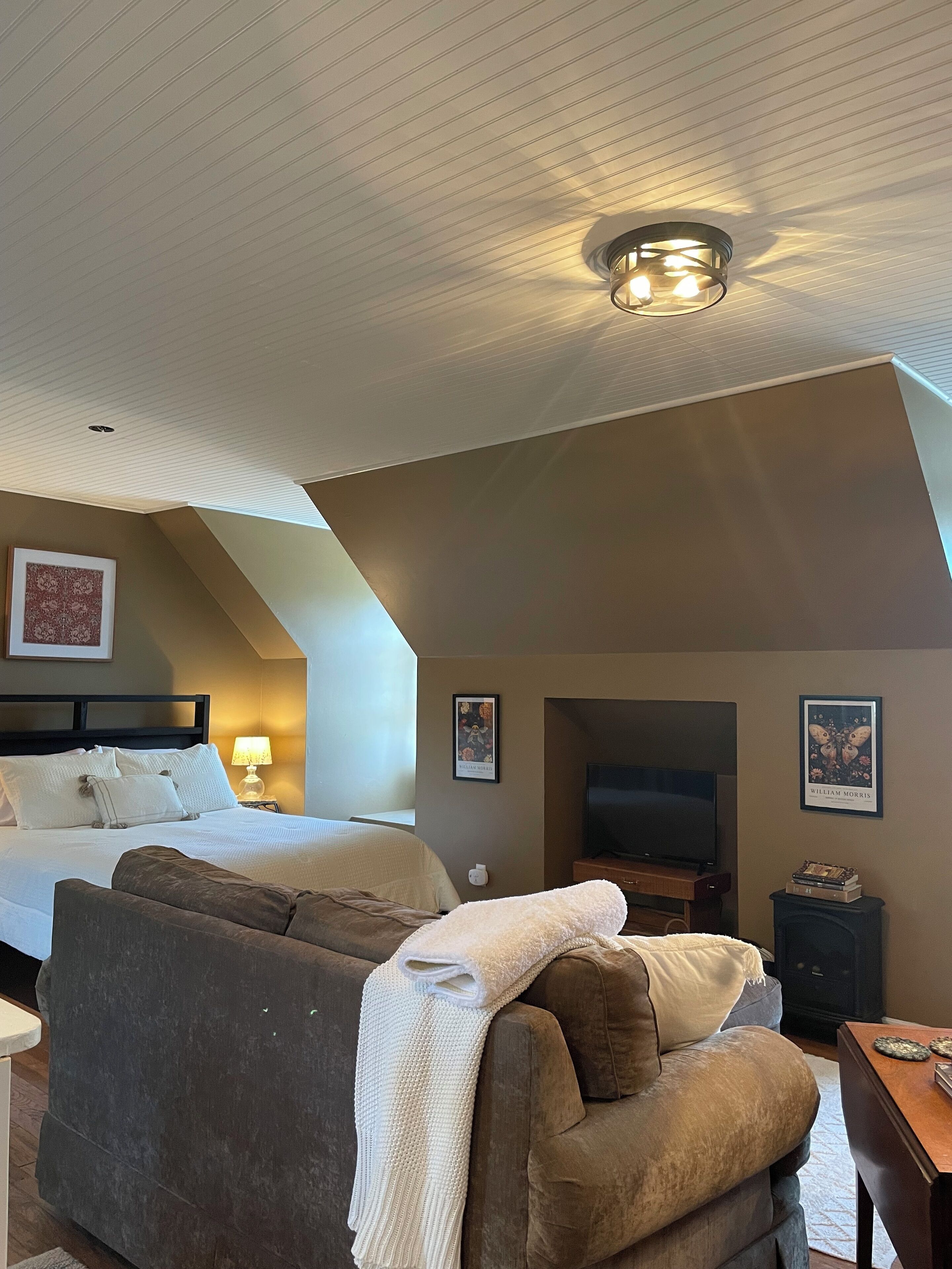 1 chambre, fer et planche à repasser, Wi-Fi gratuit, draps fournis