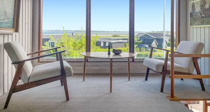 2 bedroom nice home in Juelsminde